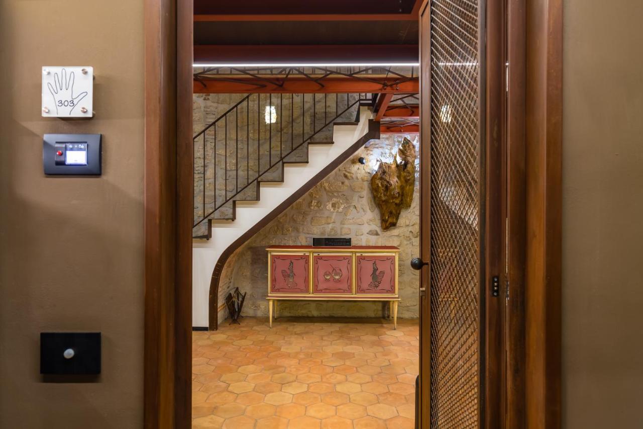 ホテル Palazzo Residenza Madre By Dimorra ナポリ エクステリア 写真